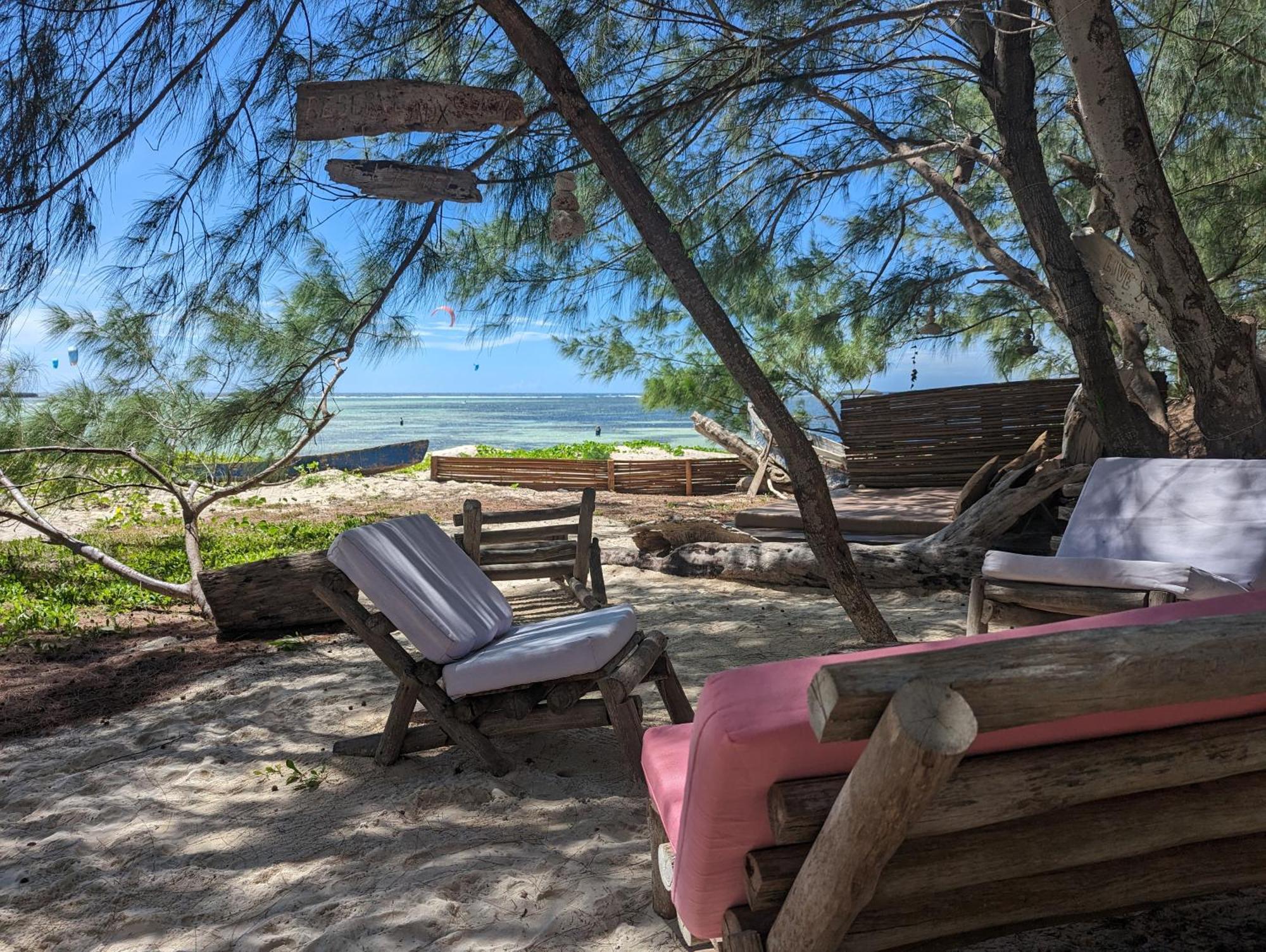 Ocean Lodge Kite & Windsurf Antsiranana 외부 사진