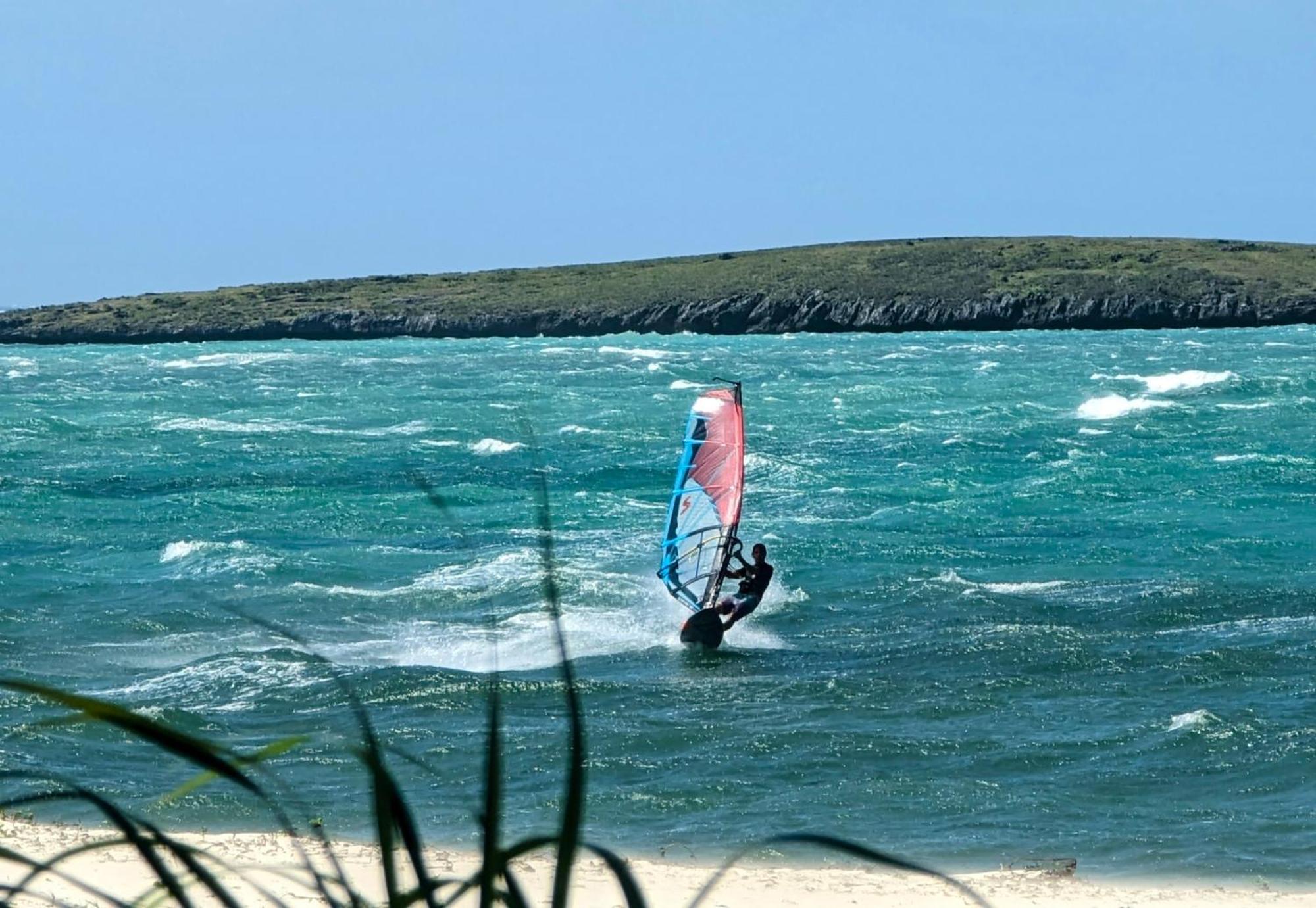 Ocean Lodge Kite & Windsurf Antsiranana 외부 사진